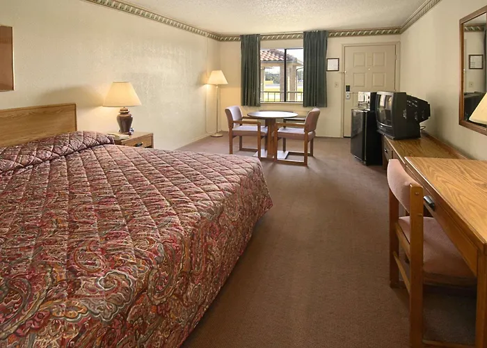 Travelodge By Wyndham 2*